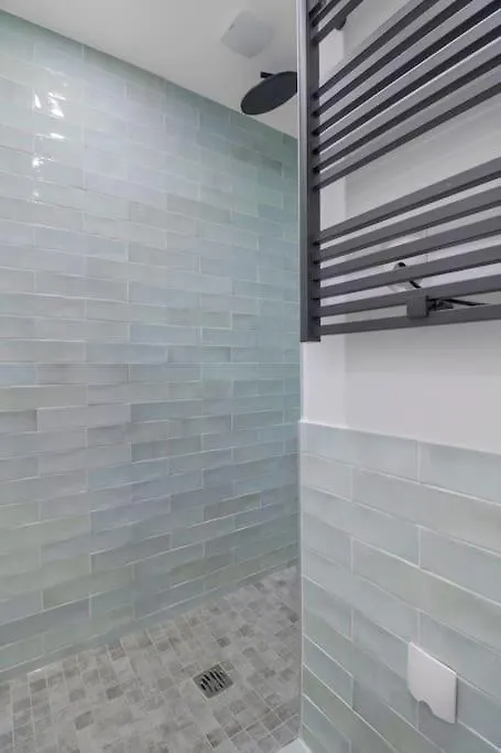 Apartment Brand New Flat For 8 People, 3 Bedrooms Paris